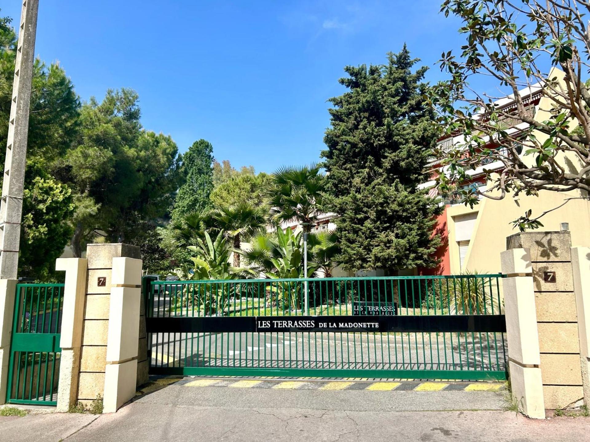 Appartement Luxe - 3 Pieces Avec Vue Mer, Piscine Et Tennis Nice Eksteriør billede